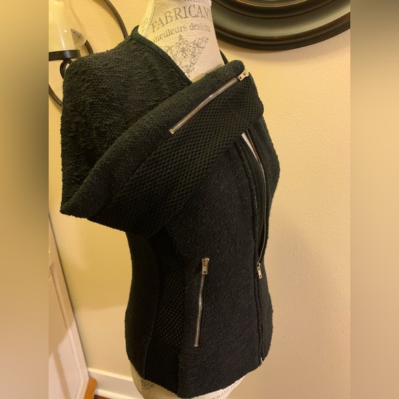 DARLING IRO AMIYA SWEATER JACKET. COLLARLESS, ZIP FRONT & POCKETS. SIDE DETAIL - Picture 7 of 12